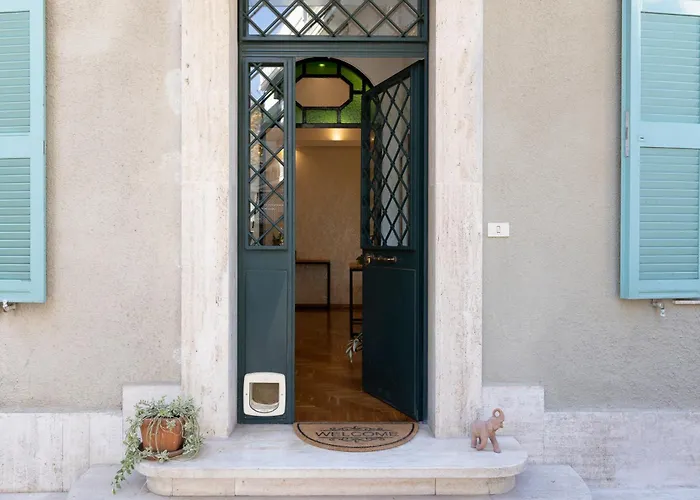 The Orange Garden Apartment