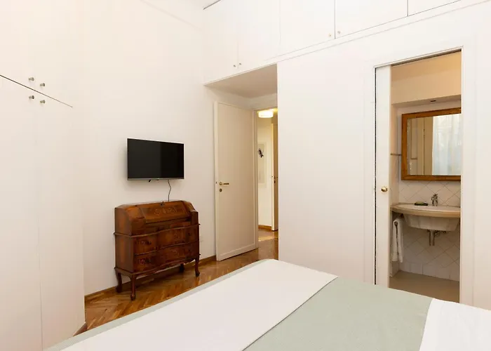 The Orange Garden Apartment